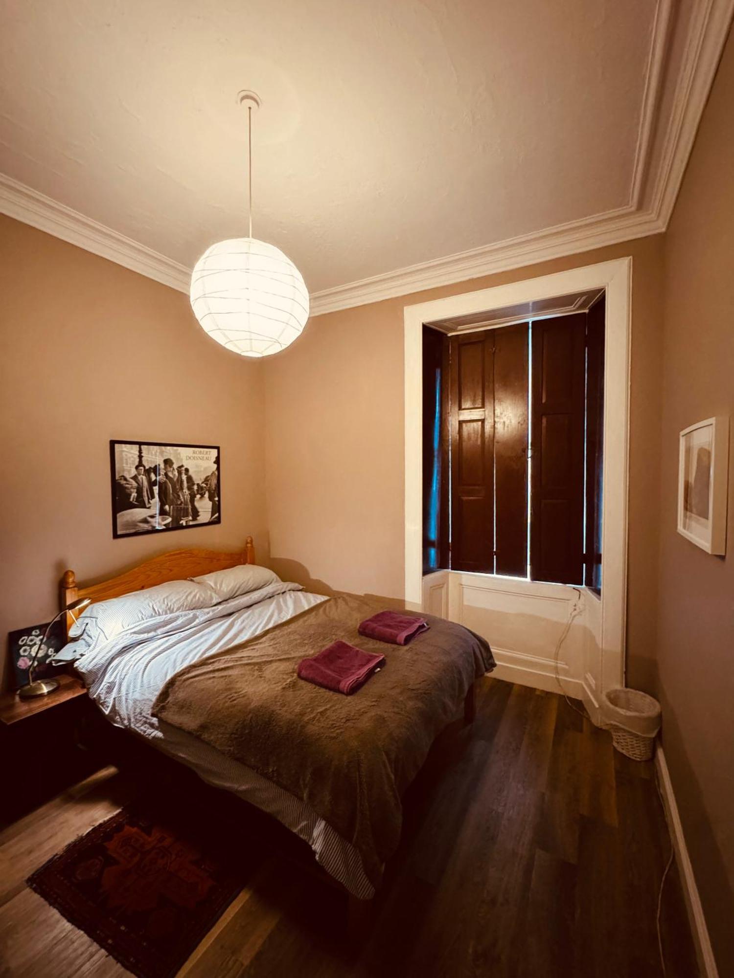 Central Room In Historic Tenement Shared Apartment Near Old Town Edinburgh Exterior photo